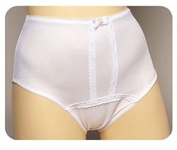 CareFor Ultra Women's Panty (Each) (Size: Medium Waist (29-33))